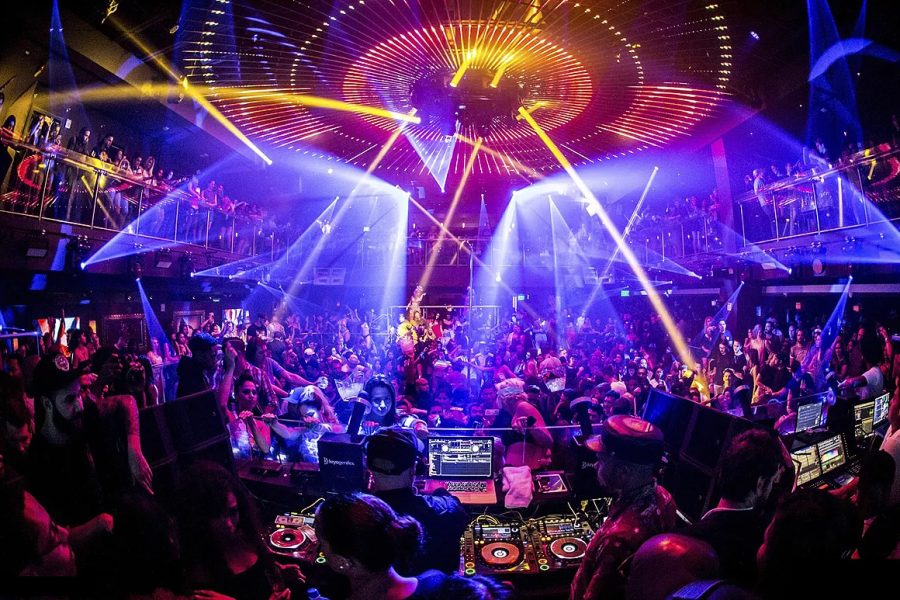 What Makes Miami Parties Feel So High Energy and Exclusive