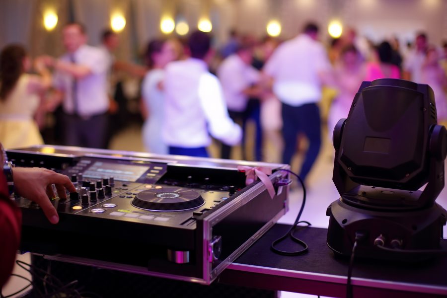 Choosing the Right Israeli DJ in Miami, FL, for Your Event